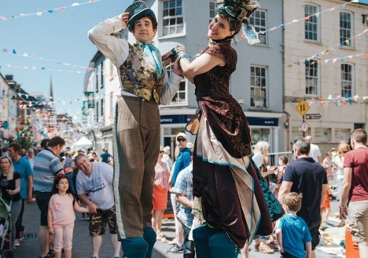 Clonakilty welcomes even greater numbers for the Clonakilty Street Carnival